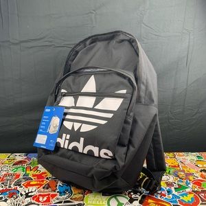 Adidas Logo Backpack -w- Multiple Pockets